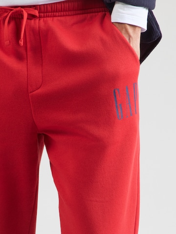 sarkans GAP Pakapēniski sašaurināts piegriezums Bikses