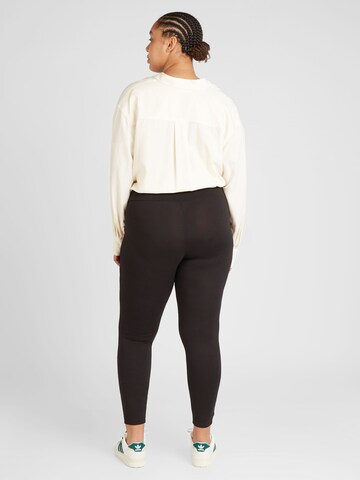 Vero Moda Curve Skinny Leggings 'CINA' i svart