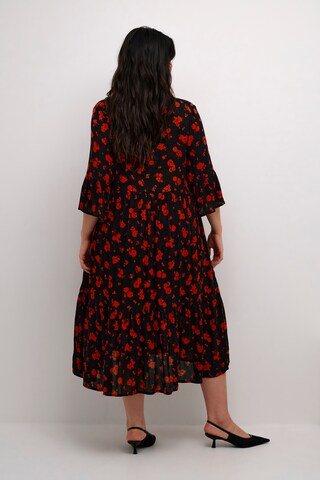 Robe-chemise 'Blusenkleid ' Kerry Ami ' KAFFE CURVE en noir