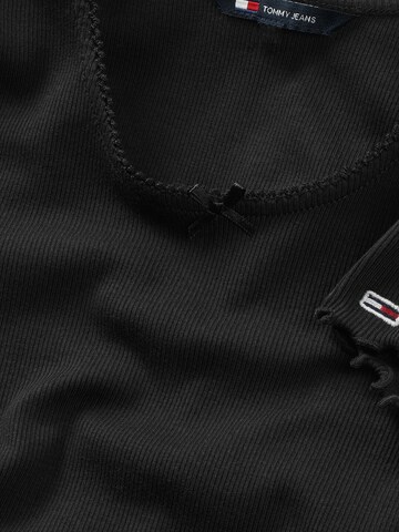 Tommy Jeans Μπλουζάκι 'SCALLOP' σε μαύρο
