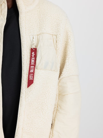 Giacca di mezza stagione 'Sherpa Zip' di ALPHA INDUSTRIES in beige