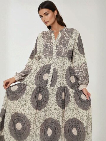 Robe-chemise Hiccup en blanc