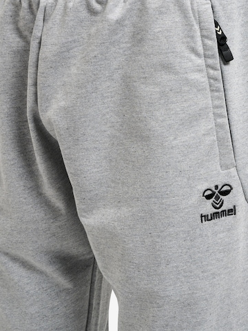 Hummel Tapered Sportbroek 'Move Grid' in Grijs