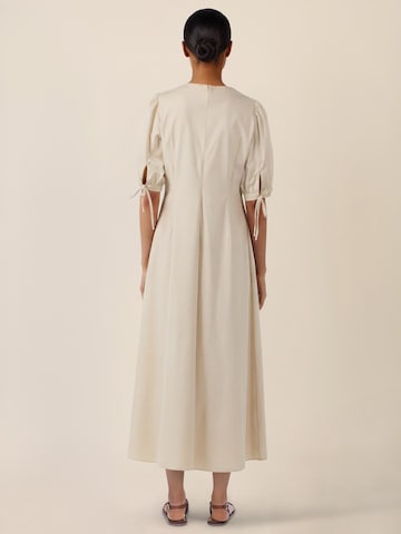 APART Dress in Beige