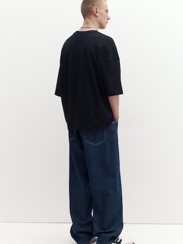 Pull&Bear T-Shirt in Schwarz