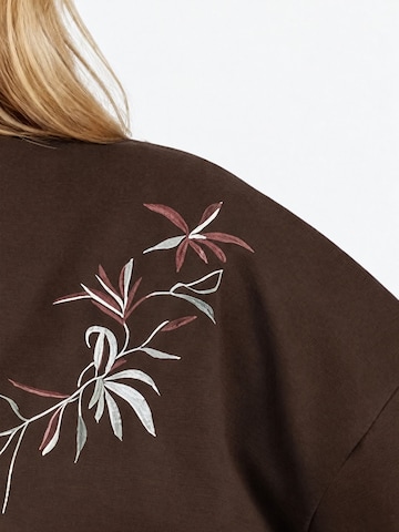 Lady Bersan Leisure suit in Brown