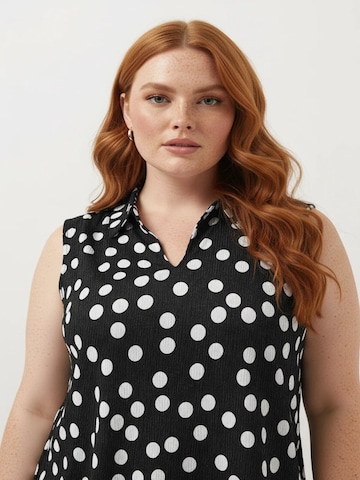 Shape Of You Blusentop in Schwarz