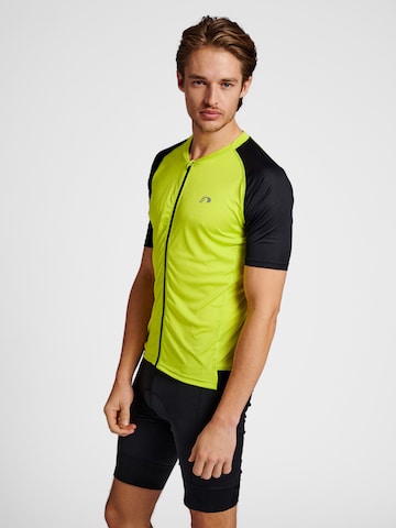 Newline Performance Shirt in Green: front