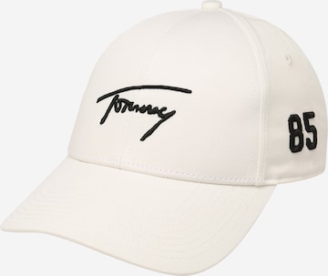 Tommy Jeans Cap in White: front