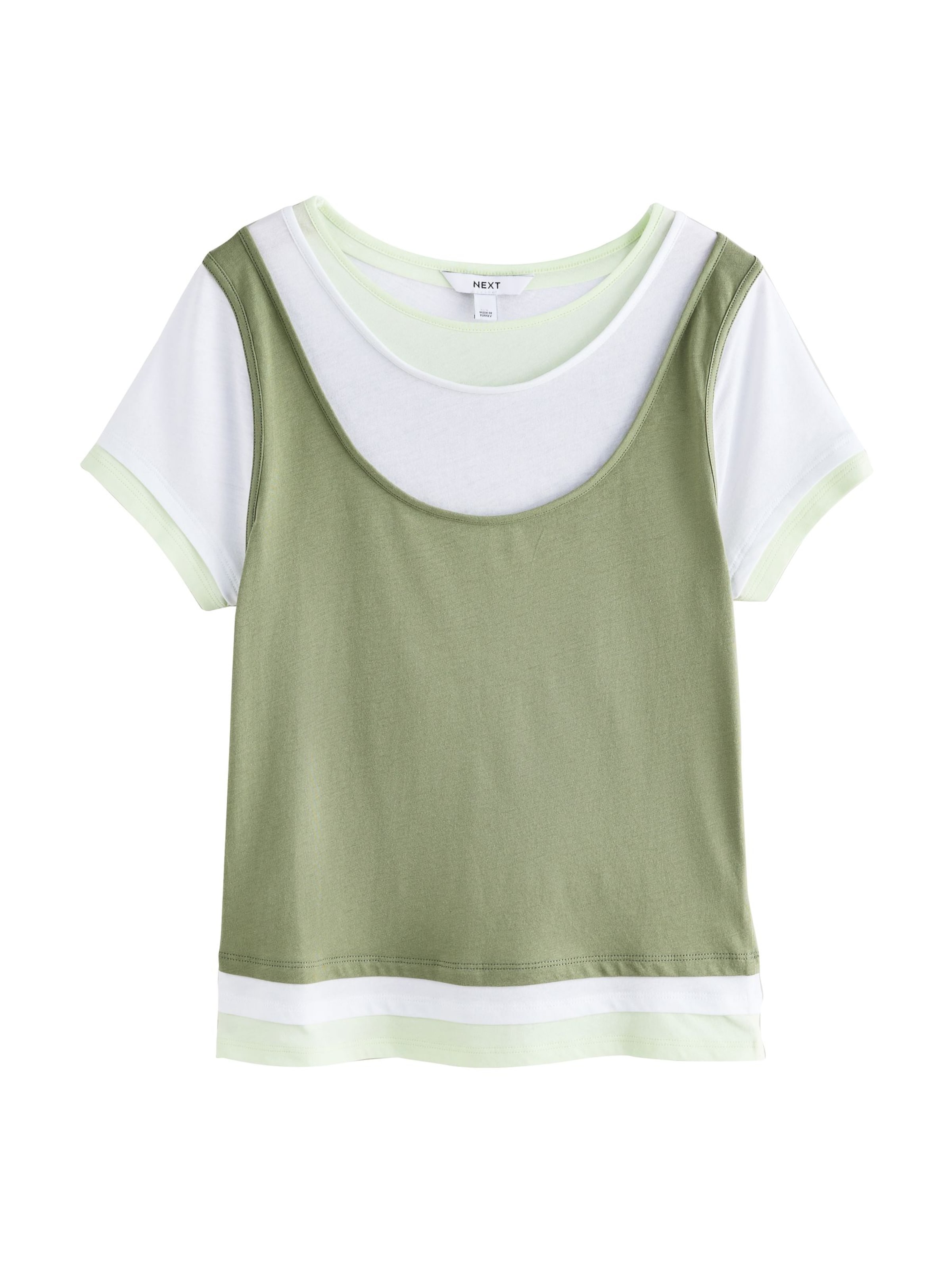 Tricou de la Next pe verde: față