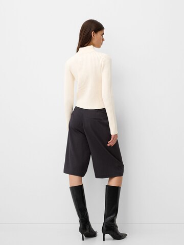 Bershka Pullover in Beige