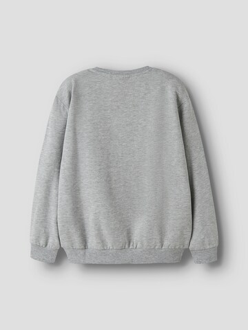 NAME IT - Sudadera 'NKFSyrena Stitch' en gris