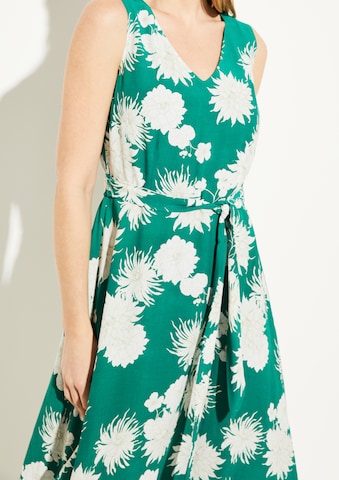 Rochie de la COMMA pe verde