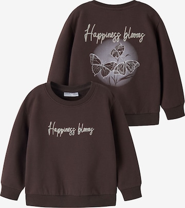 NAME IT - Sudadera en marrón: frente