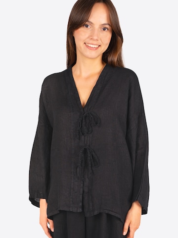 Seasons of April Blouse ' GIANNA ' in Black: front
