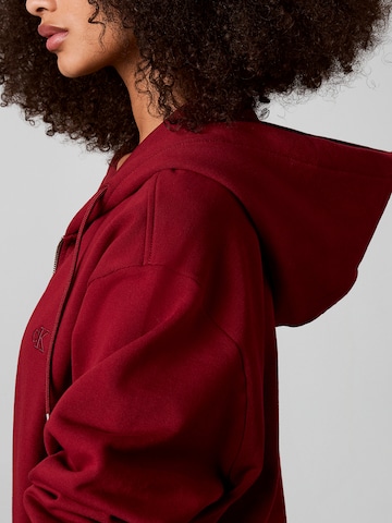 Veste de survêtement Calvin Klein Jeans en rouge