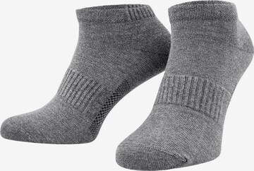GIESSWEIN Socks in Grey