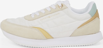 Sneaker low 'ESSENTIAL' de la TOMMY HILFIGER pe alb: față