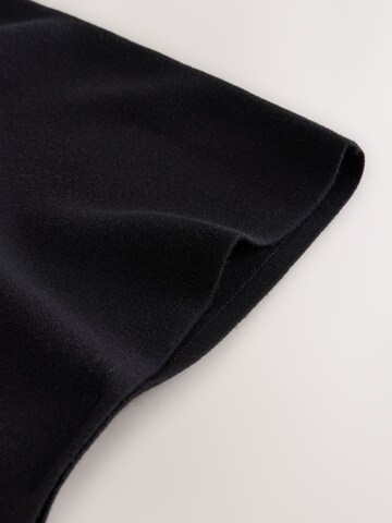 Next Кейп в Черный