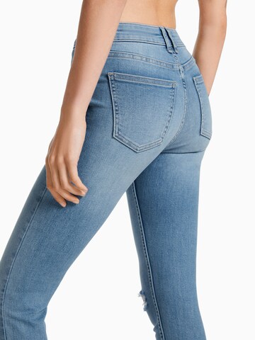 Bershka Skinny Jeans in Blauw