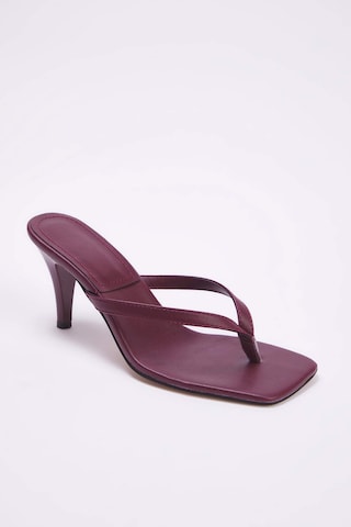 Trendyol - Sandalias de dedo en rojo
