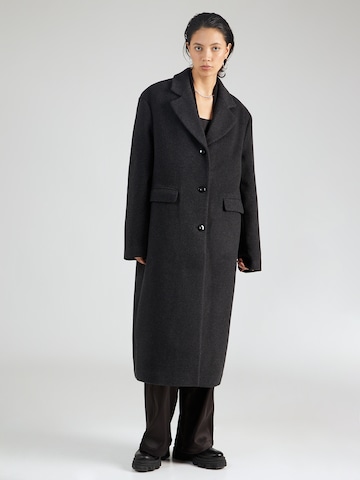 Karo Kauer Between-seasons coat in Grey: front