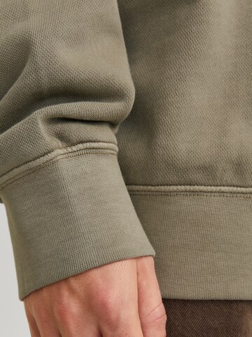 JACK & JONES - Sudadera 'JJECharge' en gris
