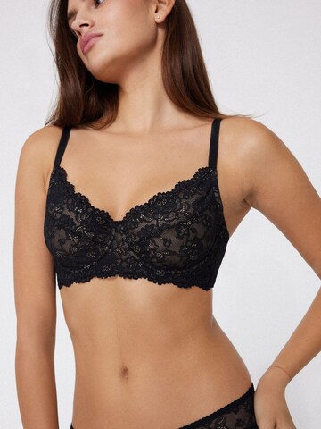 Tezenis Balconette Bra 'Paris' in Black