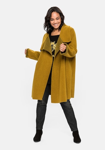 SHEEGO Between-Seasons Coat in Yellow