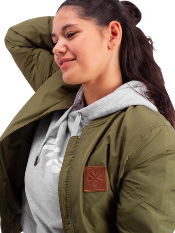 Manufaktur13 Übergangsjacke in Grün