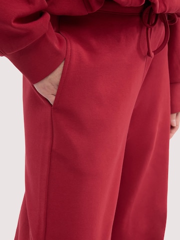 Trussardi - regular Pantalón en rojo