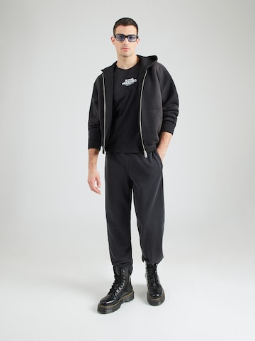 ALPHA INDUSTRIES Футболка 'Scorpion Cyborg' в Черный