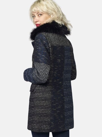 KOROSHI Between-Seasons Coat in Blue