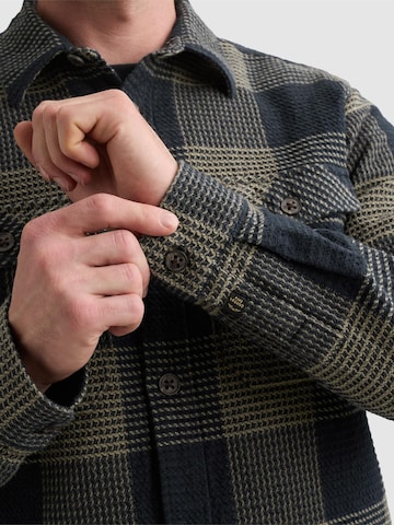 Regular fit Camicia 'Overshirt with large check pattern and chest pockets' di PME Legend in blu