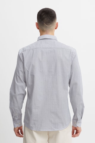 !Solid Slim fit Button Up Shirt in Blue