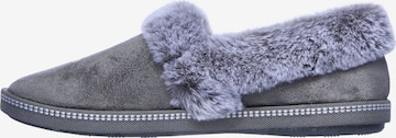 SKECHERS Slippers in Grey: front