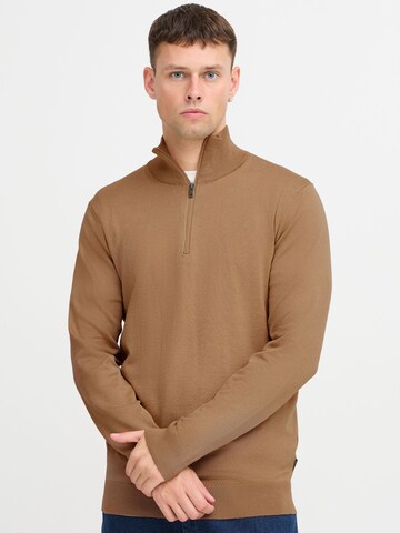 BLEND - Pullover em castanho