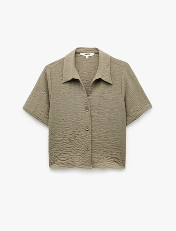 Koton Blouse in Green: front