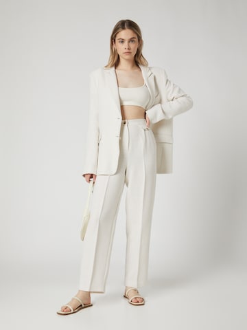 RÆRE by Lorena Rae Обычный Плиссированные брюки 'Eliane' в Белый