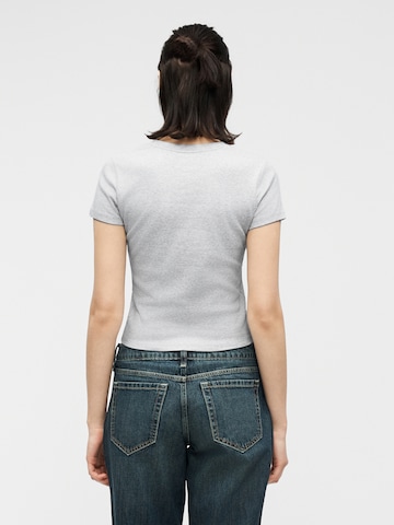 Tricou de la HOLLISTER pe gri