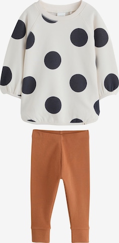 Next Set in Beige: front