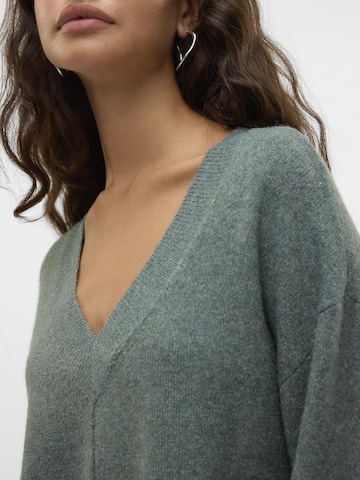 VERO MODA Sweater 'ESTI ' in Green