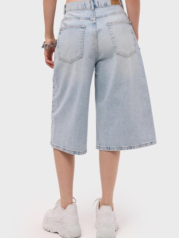 Regular Jean 'BERMUDA DENIM SHORT' IT'S BASIC en bleu