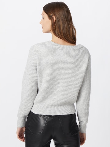 Pull-over 'Kim' Gina Tricot en gris