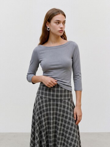 VERO MODA Shirt in Blue: front