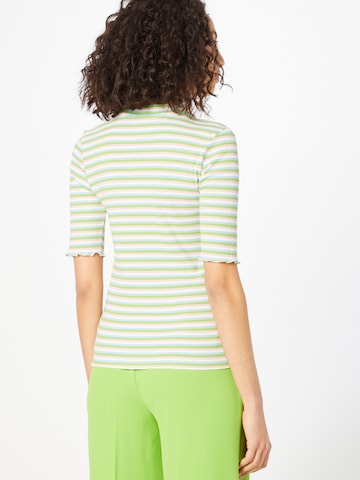 Tricou 'Anna' de la SELECTED FEMME pe verde