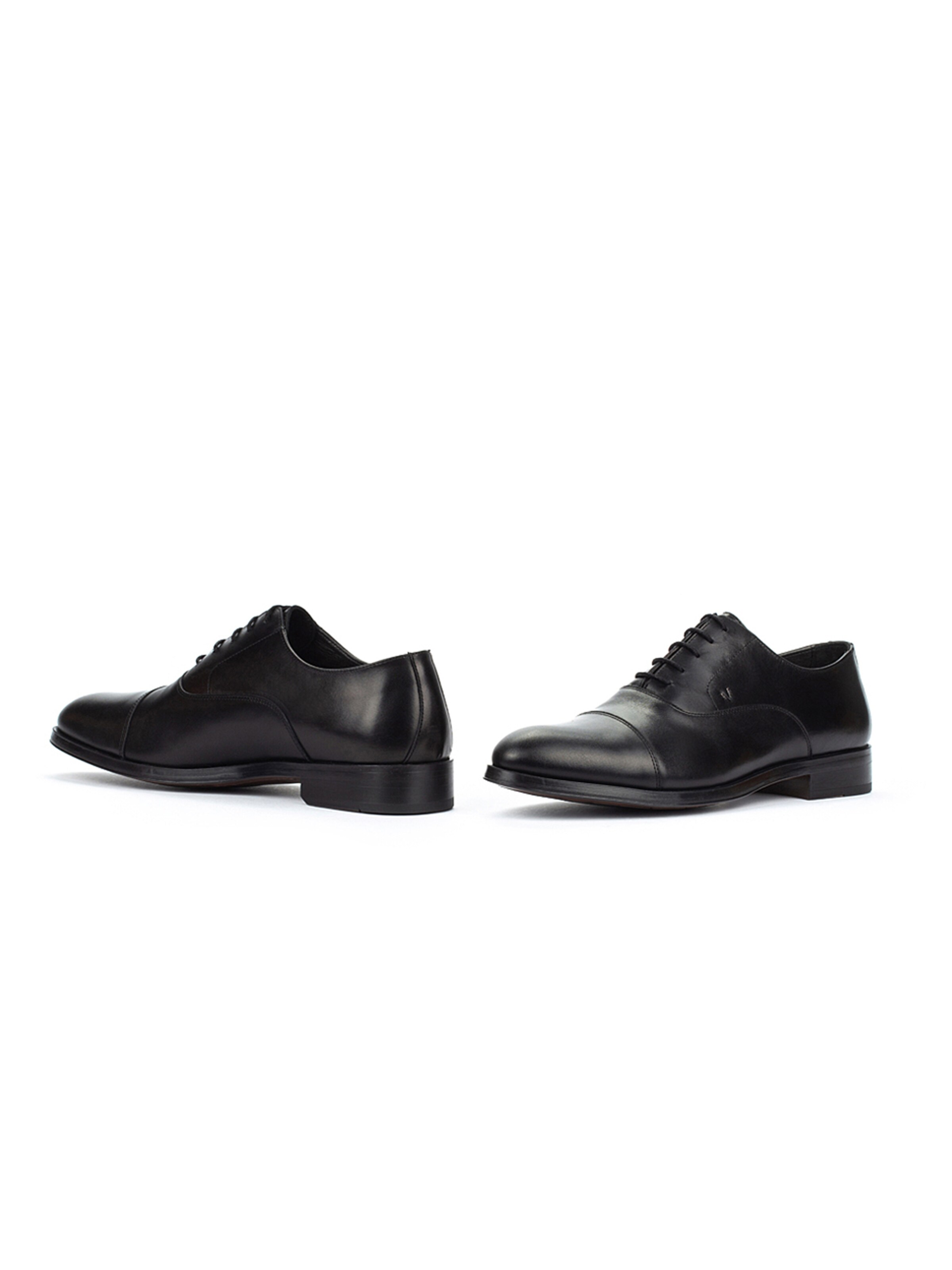 Martinelli Fűzős cipő 'Empire' - fekete