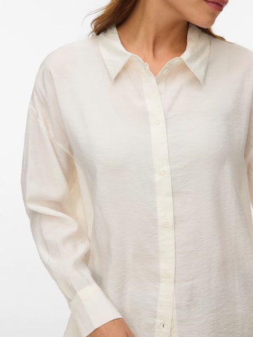 Chemisier 'VMKAJA' VERO MODA en blanc