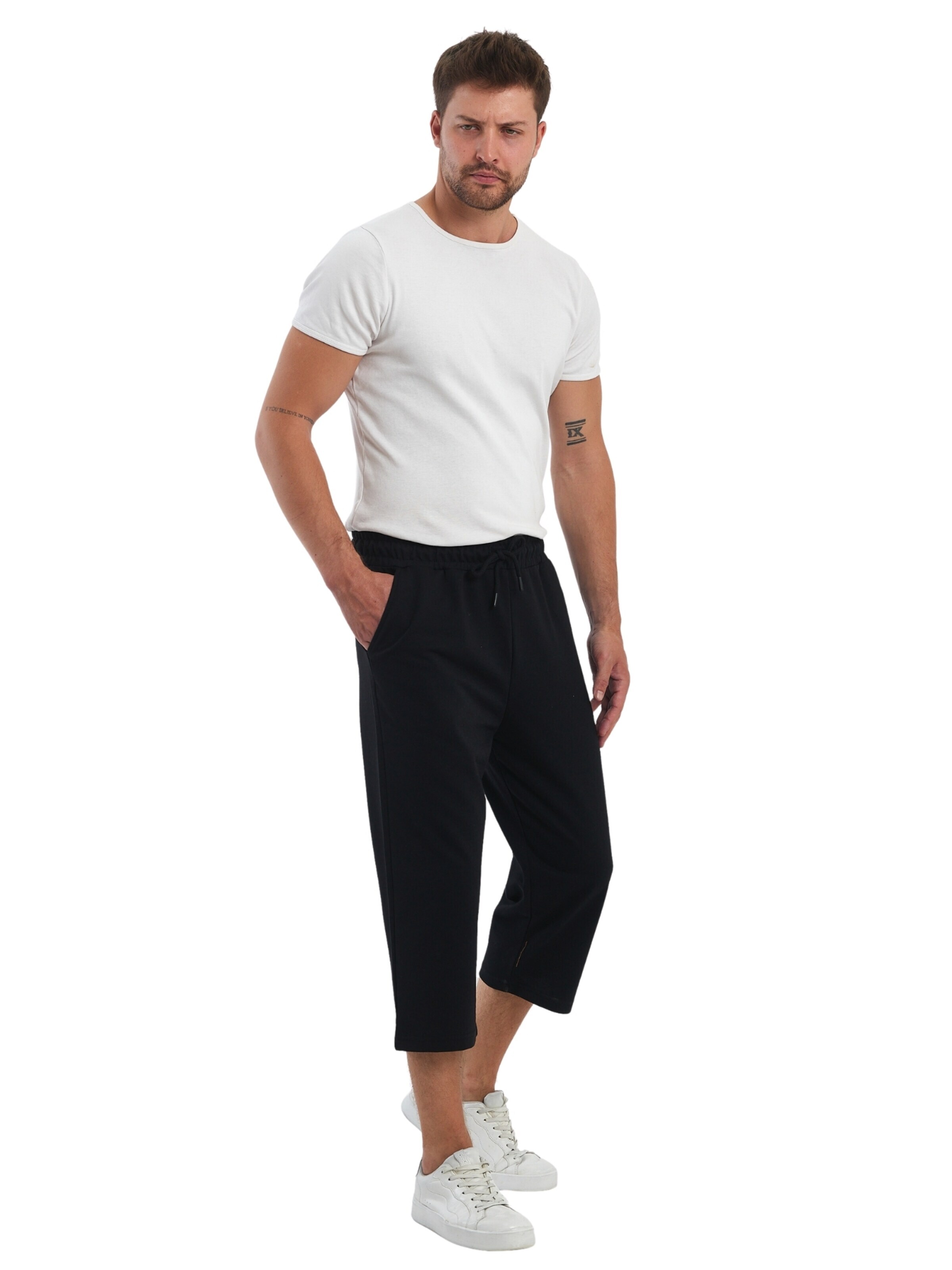 comeor Regular Sporthose‌‌‌‌‌‌ in Schwarz