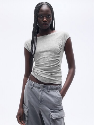 Pull&Bear T-Shirt in Grau: Vorderseite